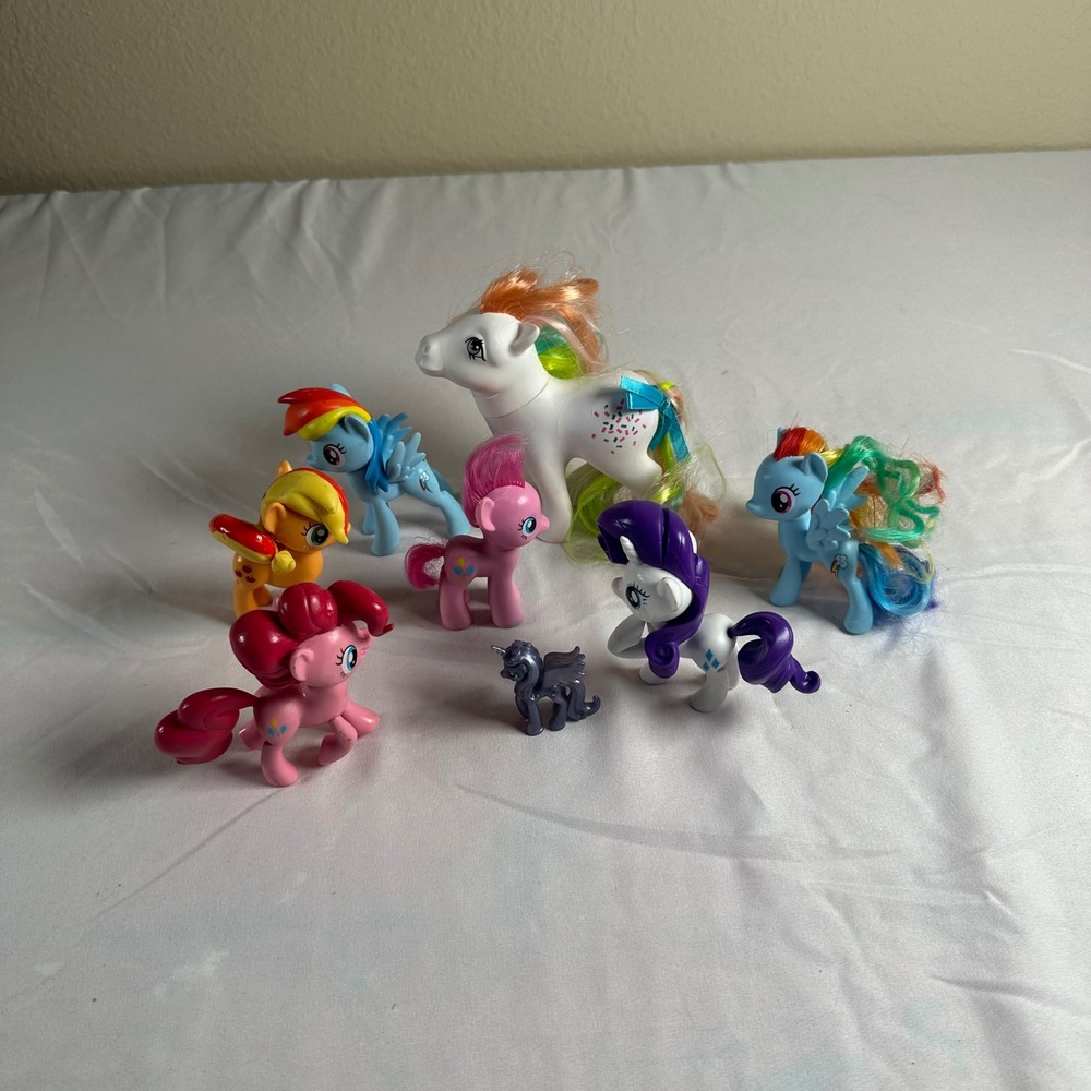 My Little Pony Figure Rainbow Dash Pinkie Pie Rarity Luna Confetti Mixed lot 8